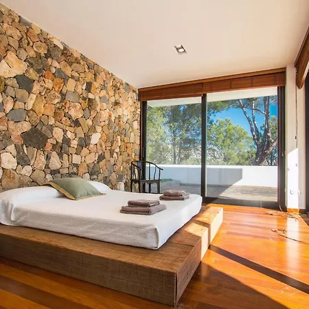 Villa House By Abahana Villas *
