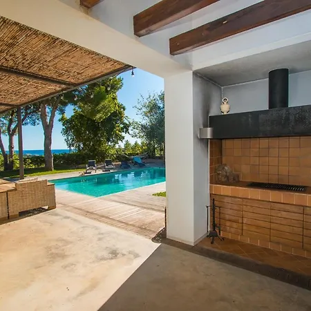 House By Abahana Villas